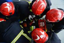 Practical lessons during bad weather: rescuers-to-be practice skills in Rescue Training Center Practical lessons during bad weather: rescuers-to-be practice skills in Rescue Training Center