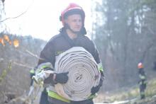 Save the forest together: masters and graduates stopped the fire Save the forest together: masters and graduates stopped the fire