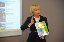 On October 23, a meeting was held between the Pearson-Dental representative Svetlana Maleetych On October 23, a meeting was held between the Pearson-Dental representative Svetlana Maleetych